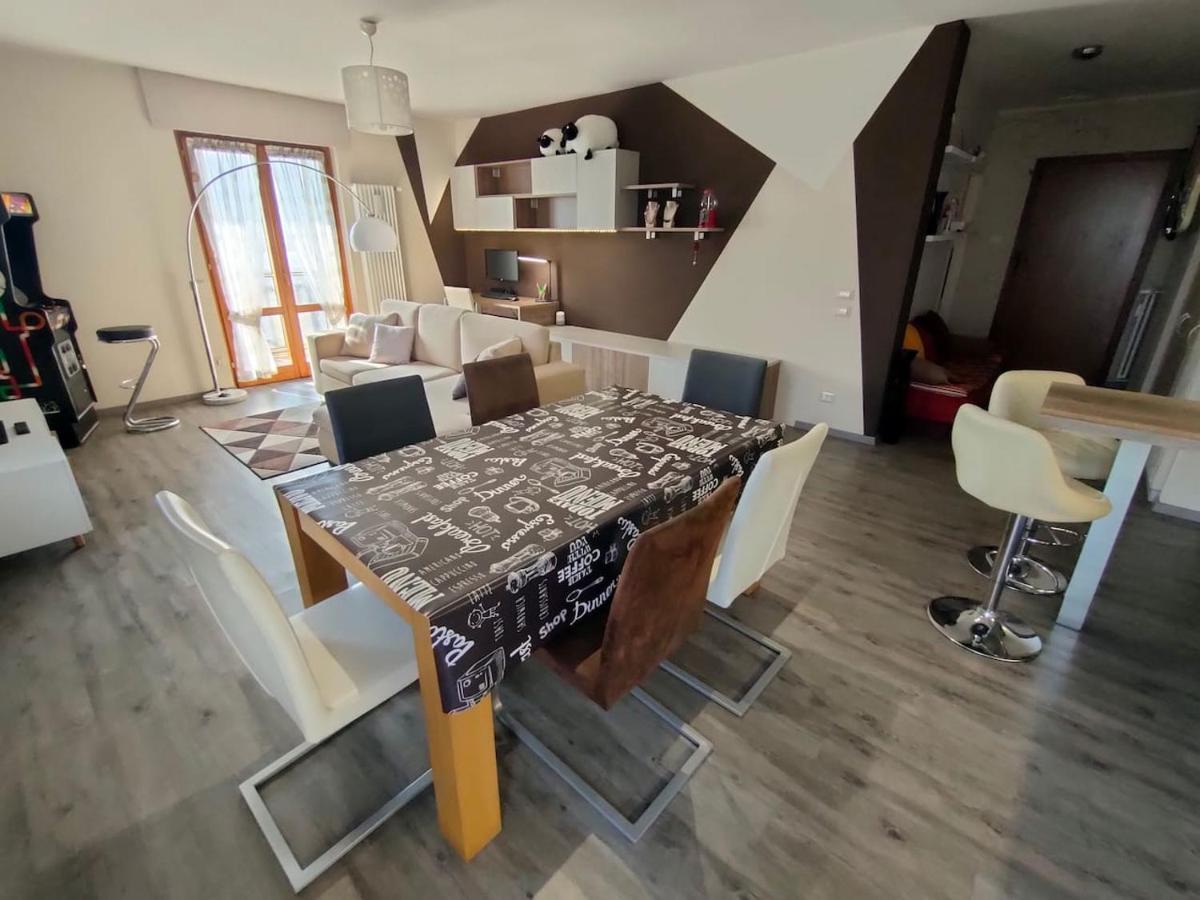 Appartamento Chentre En Ville - A 2 Passi Dal Centro - Parcheggio Gratuito - Cir-Vda-Aosta-0073 Екстер'єр фото