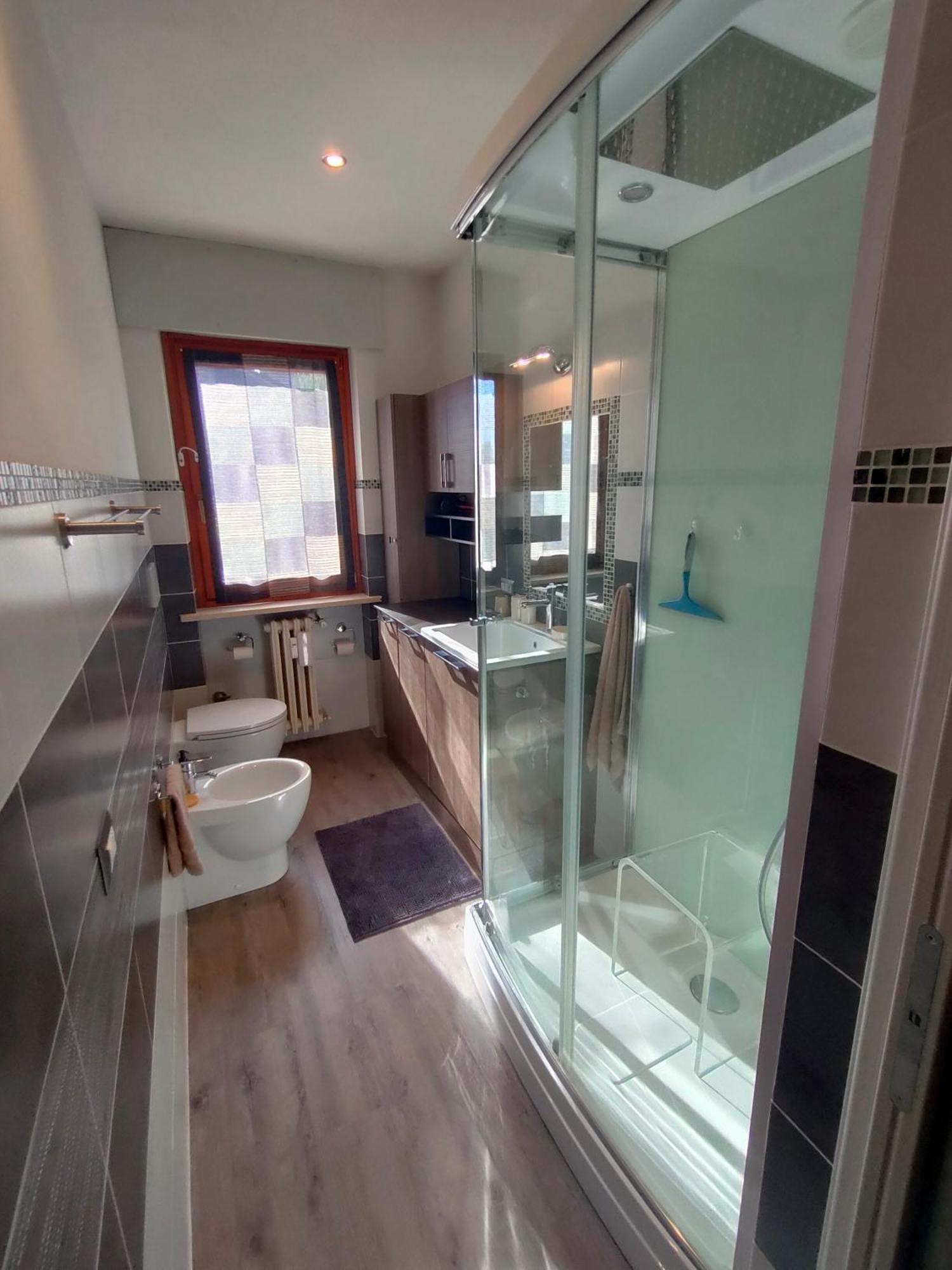 Appartamento Chentre En Ville - A 2 Passi Dal Centro - Parcheggio Gratuito - Cir-Vda-Aosta-0073 Екстер'єр фото